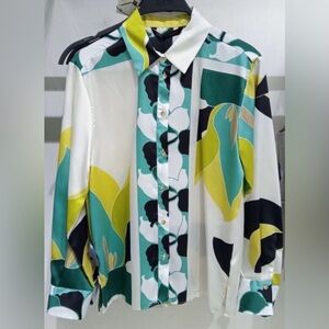 ZARA Satin Button Down Long Sleeve‎ Printed Blouse